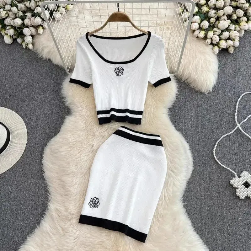 Fashion Female Hot Girl Round-neck High Waist Short Dress Suit