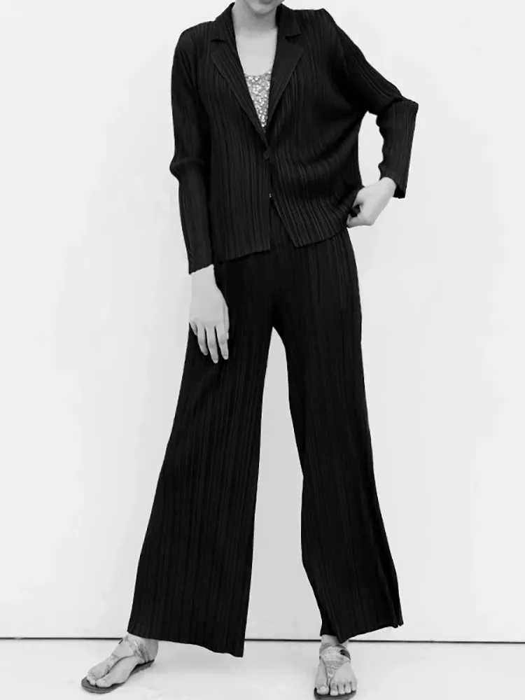 Fashionable Pleated Blazer Suits