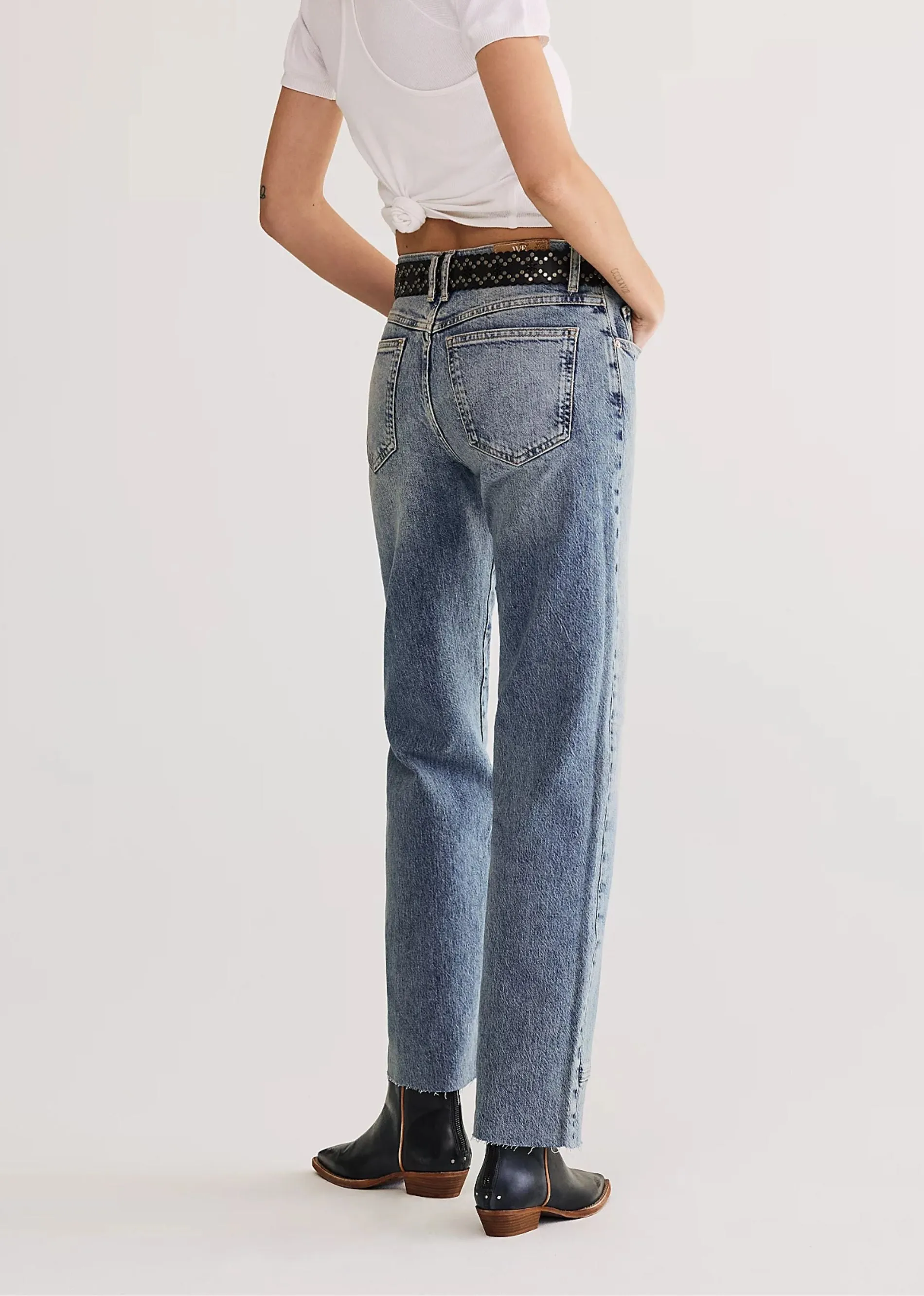 Free People Risk Taker Mid-Rise Jeans ★ Medium Wash