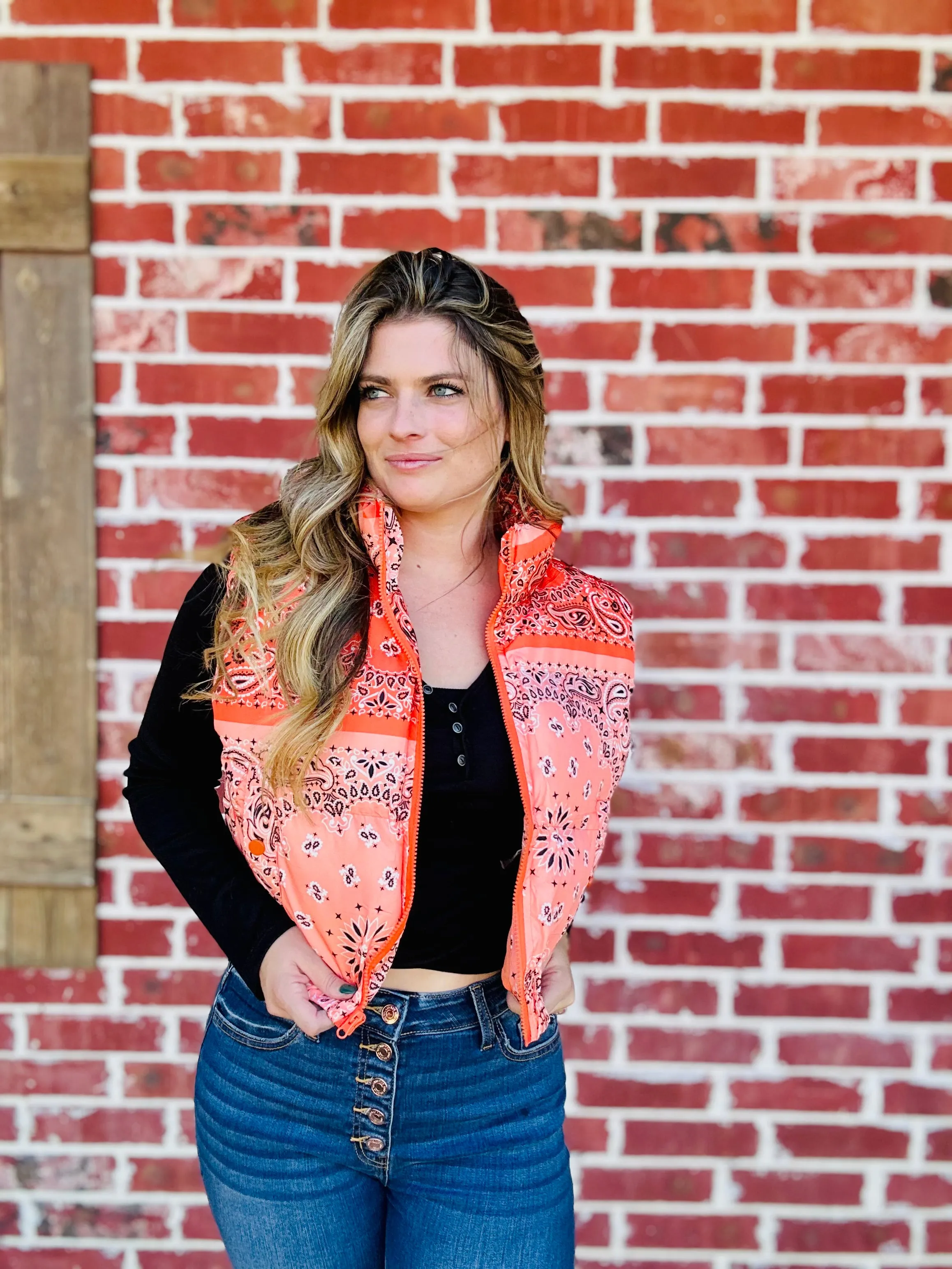 Wild Terrain Paisley Puffer Vest - Orange