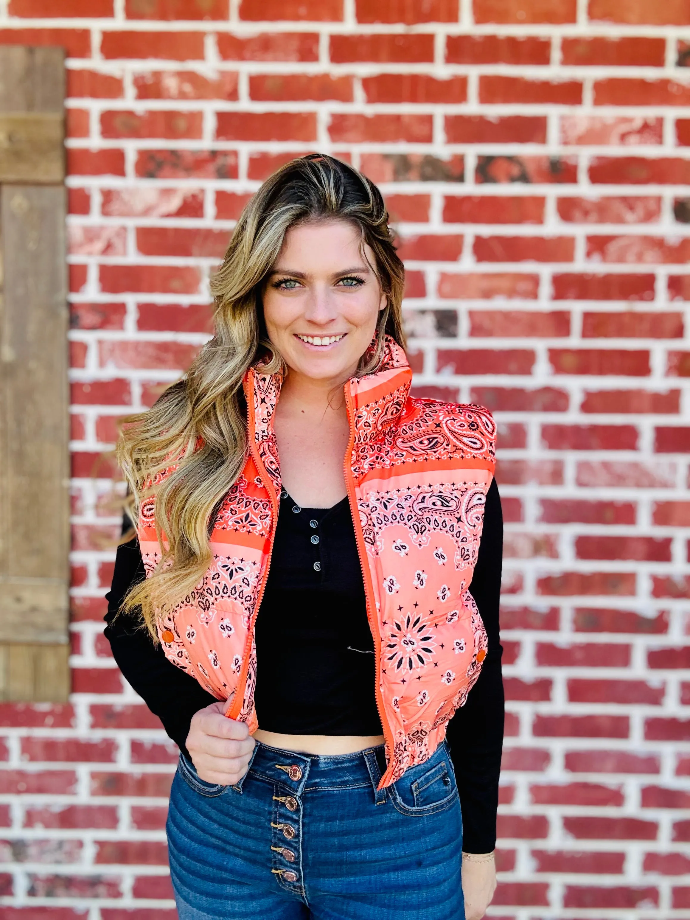 Wild Terrain Paisley Puffer Vest - Orange